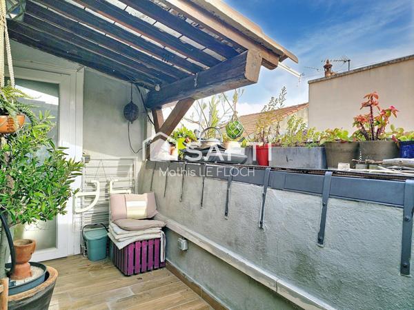 Maison de village de 127 m² à vendre dans le vieux centre d'Aubagne.