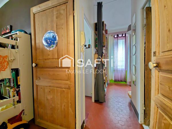 Maison de village de 127 m² à vendre dans le vieux centre d'Aubagne.