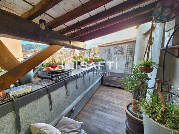 Maison de village de 127 m² à vendre dans le vieux centre d'Aubagne.