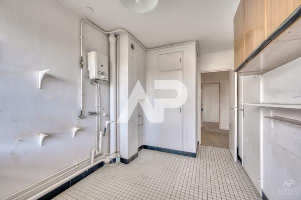 Appartement Rueil Malmaison 4 pièce(s) 86.55 m2 €365 000 ** - Référence 19504