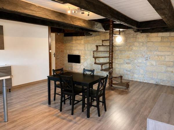 Appartement à louer 535 € CC GOURDON 3 p 62 m² DPE D
