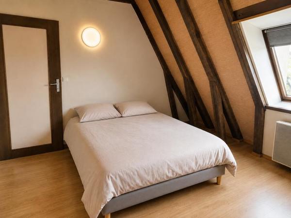 Appartement à louer 535 € CC GOURDON 3 p 62 m² DPE D