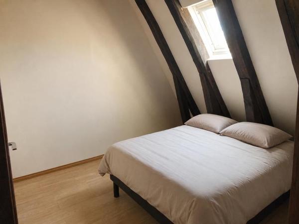 Appartement à louer 535 € CC GOURDON 3 p 62 m² DPE D