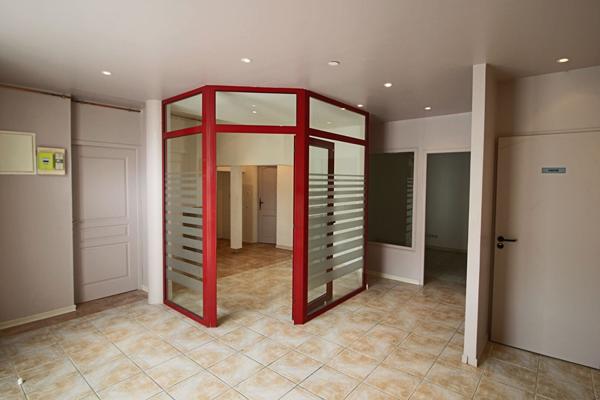 Immeuble avec bon rapport locatif