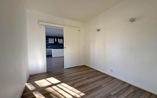 Appartement à louer    3 pièces • 75,72 m2 Orsay