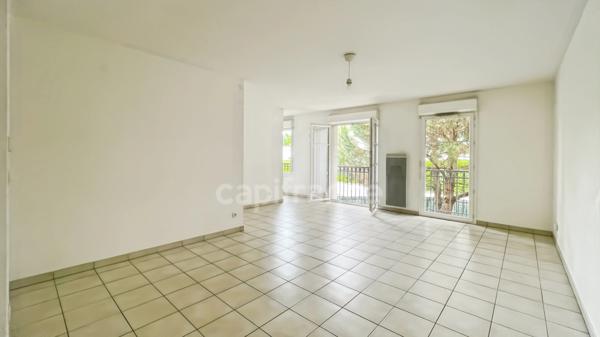 Dpt Gironde (33), à vendre LE HAILLAN (33), appartement T3 de 67m², Cellier et Parking