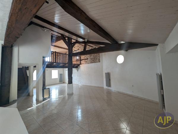 Vente maison Montreverd : 199 990 € - AJP Immobilier Vieillevigne