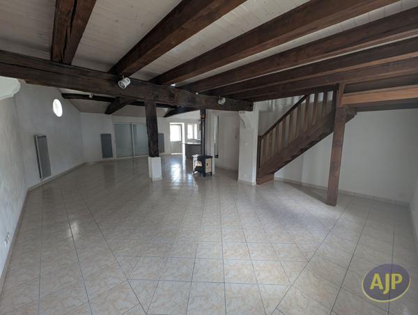 Vente maison Montreverd : 199 990 € - AJP Immobilier Vieillevigne