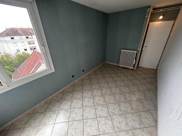 Appartement 4 pièces 78.16 m2