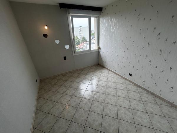 Appartement 4 pièces 78.16 m2