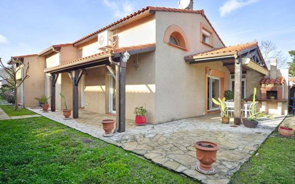 Maison à vendre    6 pièces • 130 m2 Aucamville