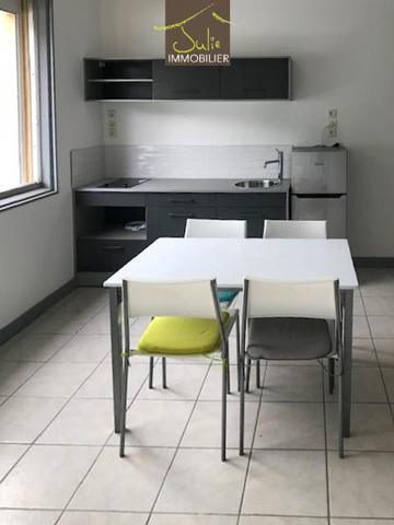 Immeuble de rapport à usage mixte – Bressuire (79300)