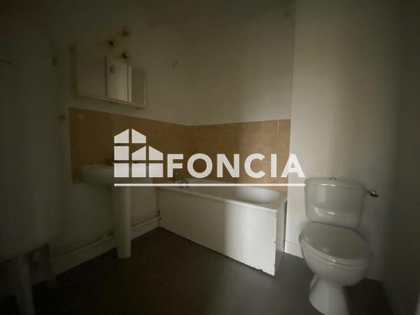 Location Studio 20.08 m² - 76 -78 RUE DE BIGNOUX Poitiers 86000