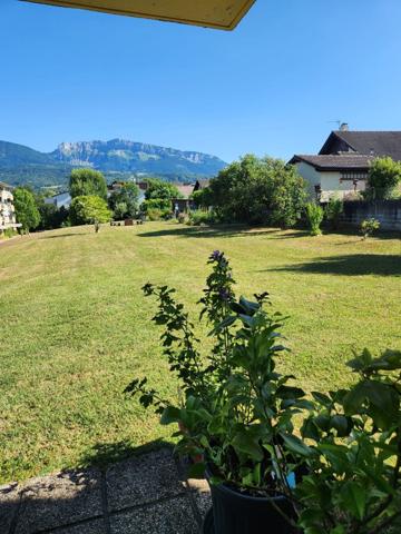 Appartement à LA ROCHE SUR FORON (74800)