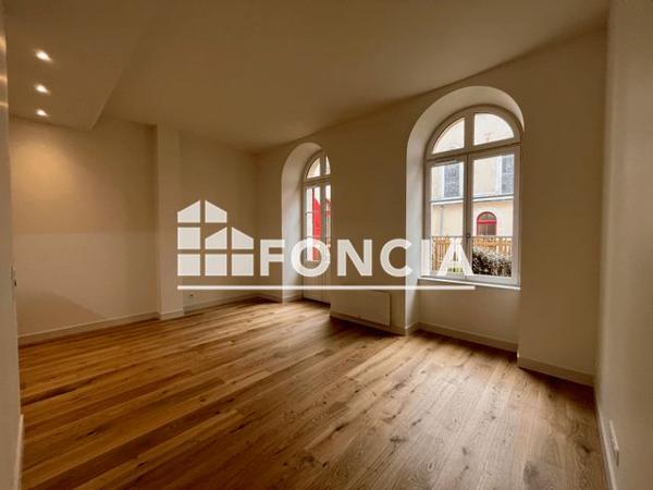 Location Appartement 2 pièces 45.3 m² - 12 RUE DE LA PAILLE Le Mans 72000