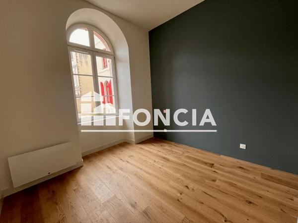 Location Appartement 2 pièces 45.3 m² - 12 RUE DE LA PAILLE Le Mans 72000