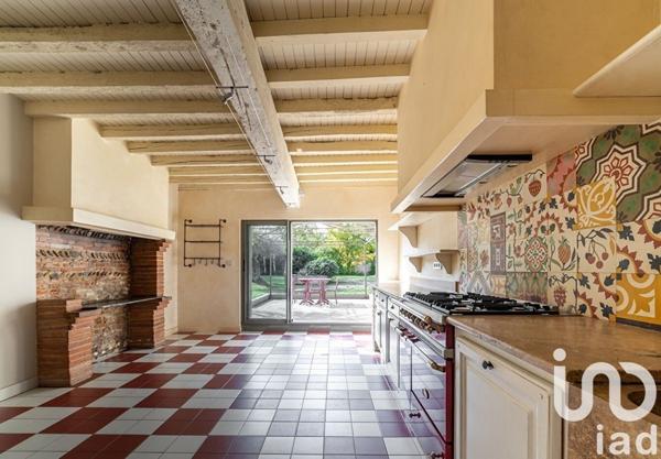 Maison 5 pièces de 230 m² à Pibrac (31820)