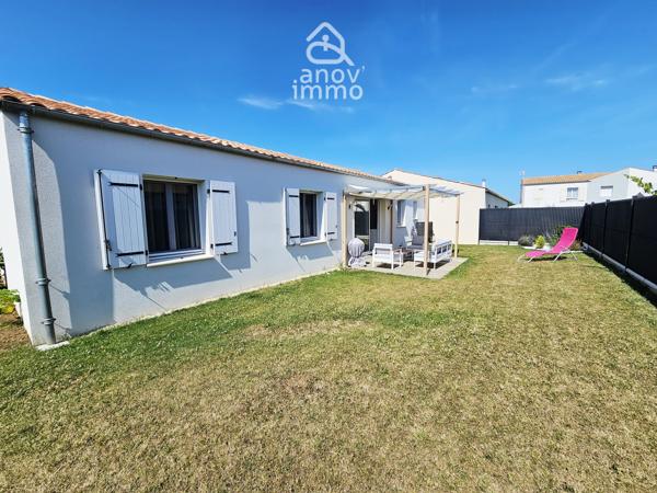 Maison
                                                                                                                                                                                                                                                                                                                        4 pièce(s)                                                                                                                                                                                                          3 chambre(s)                                                                                                                                                                                                          92.2  m²