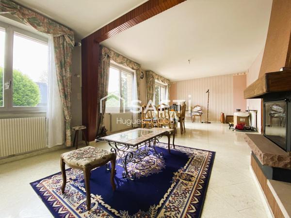 Maison individuelle avec sous complet, jardin bien exposé et 4 chambres