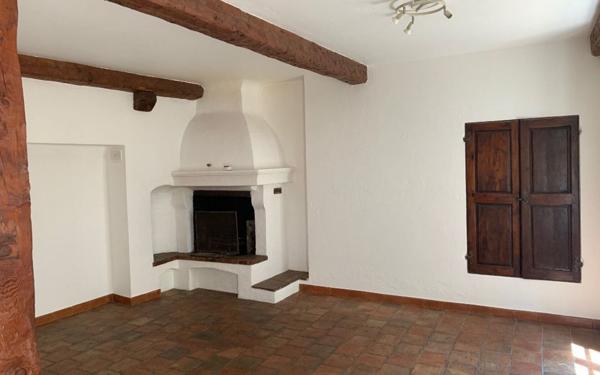 Appartement à louer    3 pièces •  Carros