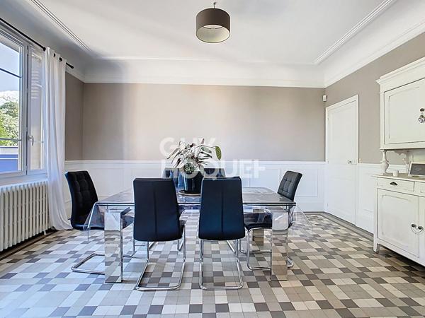 Maison bourgeoise à vendre à Villers-Cotterêts - Référence 3095