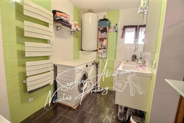 Maison avec grange et jardin