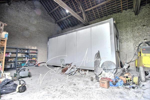 Maison avec grange et jardin