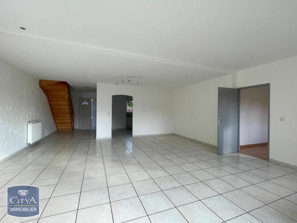 Maison à louer 5 pièces 109.44m² Idron (64320)