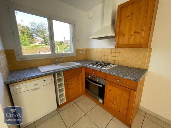 Maison à louer 5 pièces 109.44m² Idron (64320)