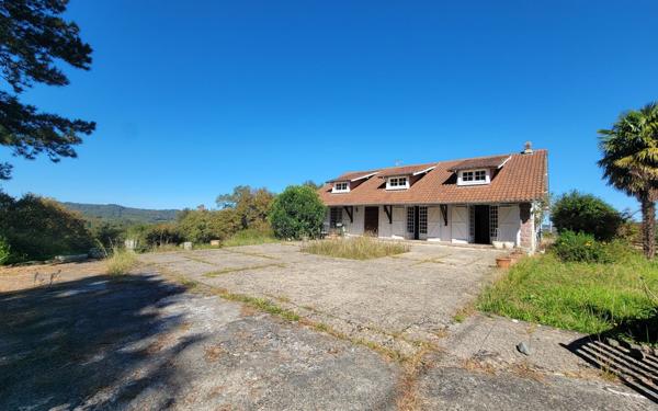 Maison à vendre    7 pièces • 154 m2 Gan