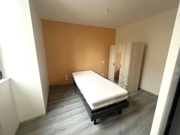 Appartement Villefranche De Rouergue 1 pièce(s) 42 m2