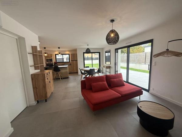Location - Maison Plestin-les-Grèves 22310 5 pièces 90 m 2 506 m 2