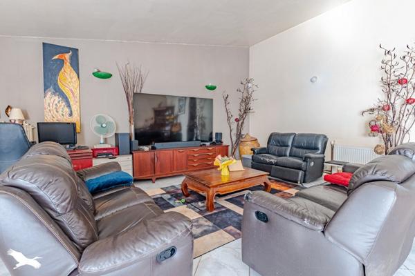 Maison à vendre 263 062 € Carbon-Blanc 7 p 174 m² DPE D