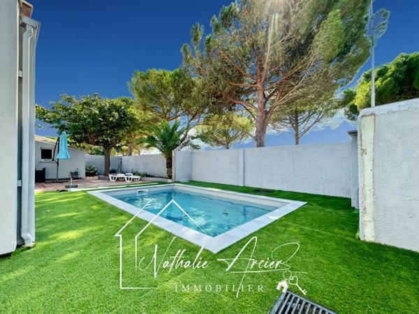 Maison plain-pied 100 m2 environ avec piscine - Coup de coeur assuré !