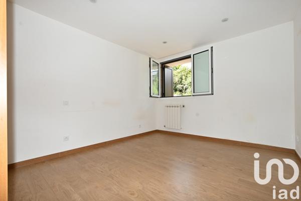 Maison à vendre 6 pièces 148 m² Les Chères