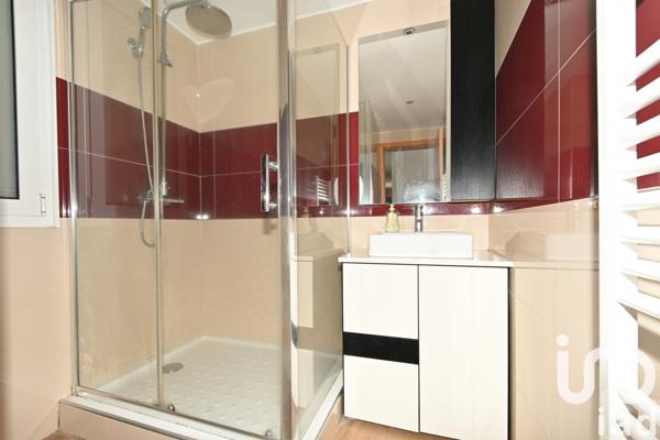 Maison à vendre 6 pièces 148 m² Les Chères