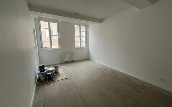 Appartement à louer    2 pièces • 56 m2 Castelnaudary