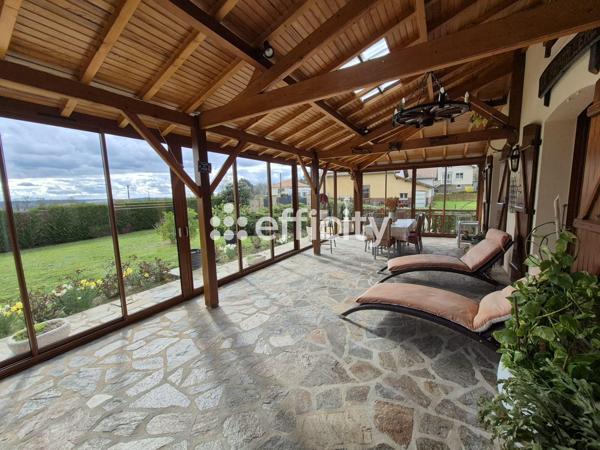 Maison 8 pièces - 207 m²