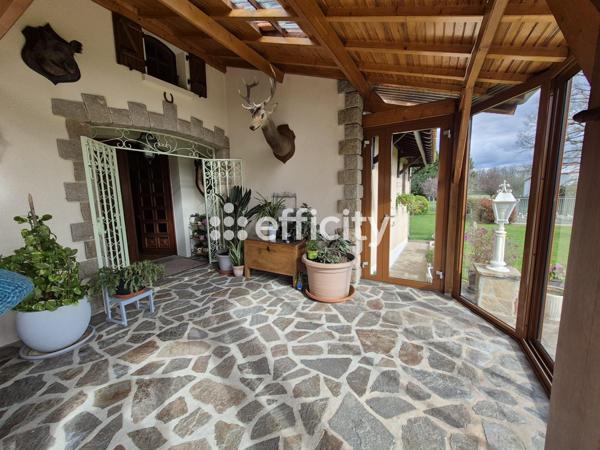 Maison 8 pièces - 207 m²