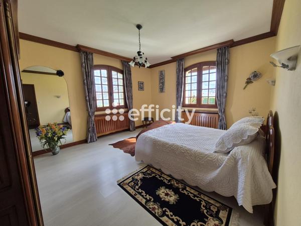 Maison 8 pièces - 207 m²