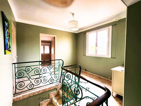 DEMEURE DE PRESTIGE DE 230 M² SUR 1775 M² DE TERRAIN