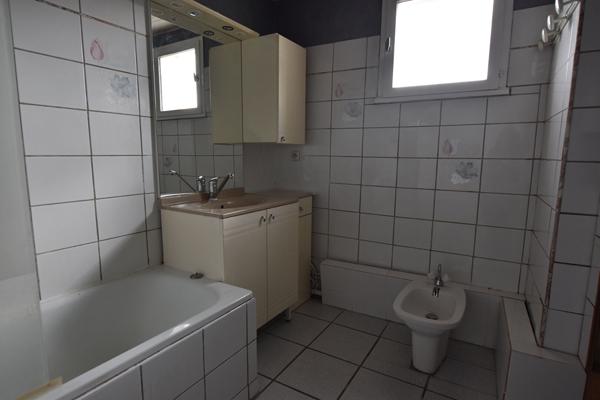 Profitez d'un cadre de vie agréable, sans vis-à-vis, Maison à vendre à Combs la Ville -