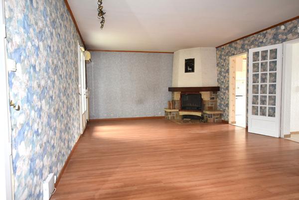 Profitez d'un cadre de vie agréable, sans vis-à-vis, Maison à vendre à Combs la Ville -