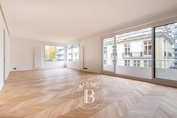Paris 16ème, Appartement 4 Chambres -  177 m² à vendre