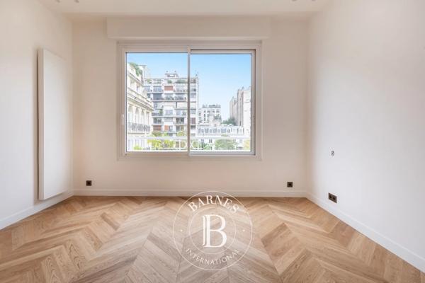 Paris 16ème, Appartement 4 Chambres -  177 m² à vendre
