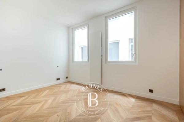 Paris 16ème, Appartement 4 Chambres -  177 m² à vendre