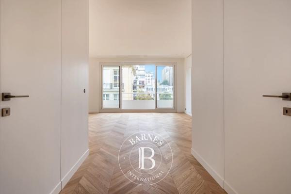 Paris 16ème, Appartement 4 Chambres -  177 m² à vendre