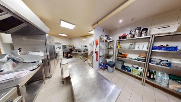 Restaurant clés en mains avec fort potentiel