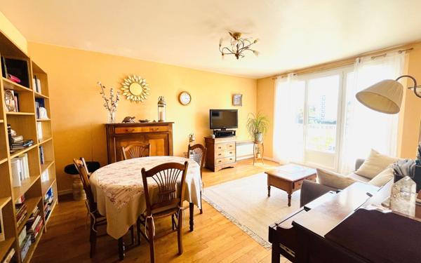 Appartement à vendre    2 pièces • 56,79 m2 Lyon 5