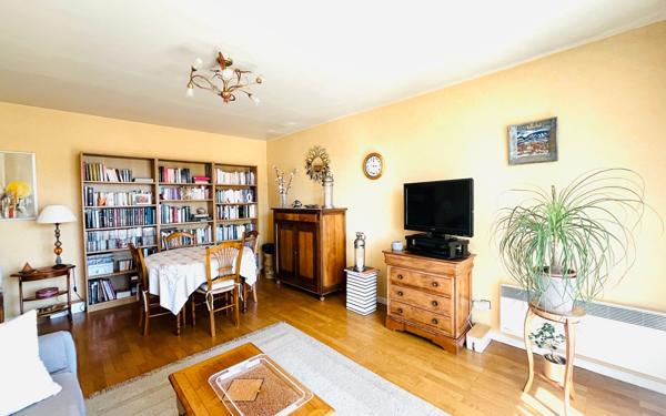 Appartement à vendre    2 pièces • 56,79 m2 Lyon 5